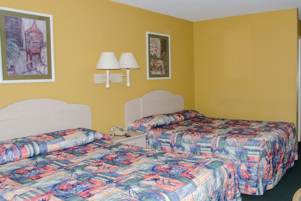 Key West Inn - Childersburg ห้อง รูปภาพ