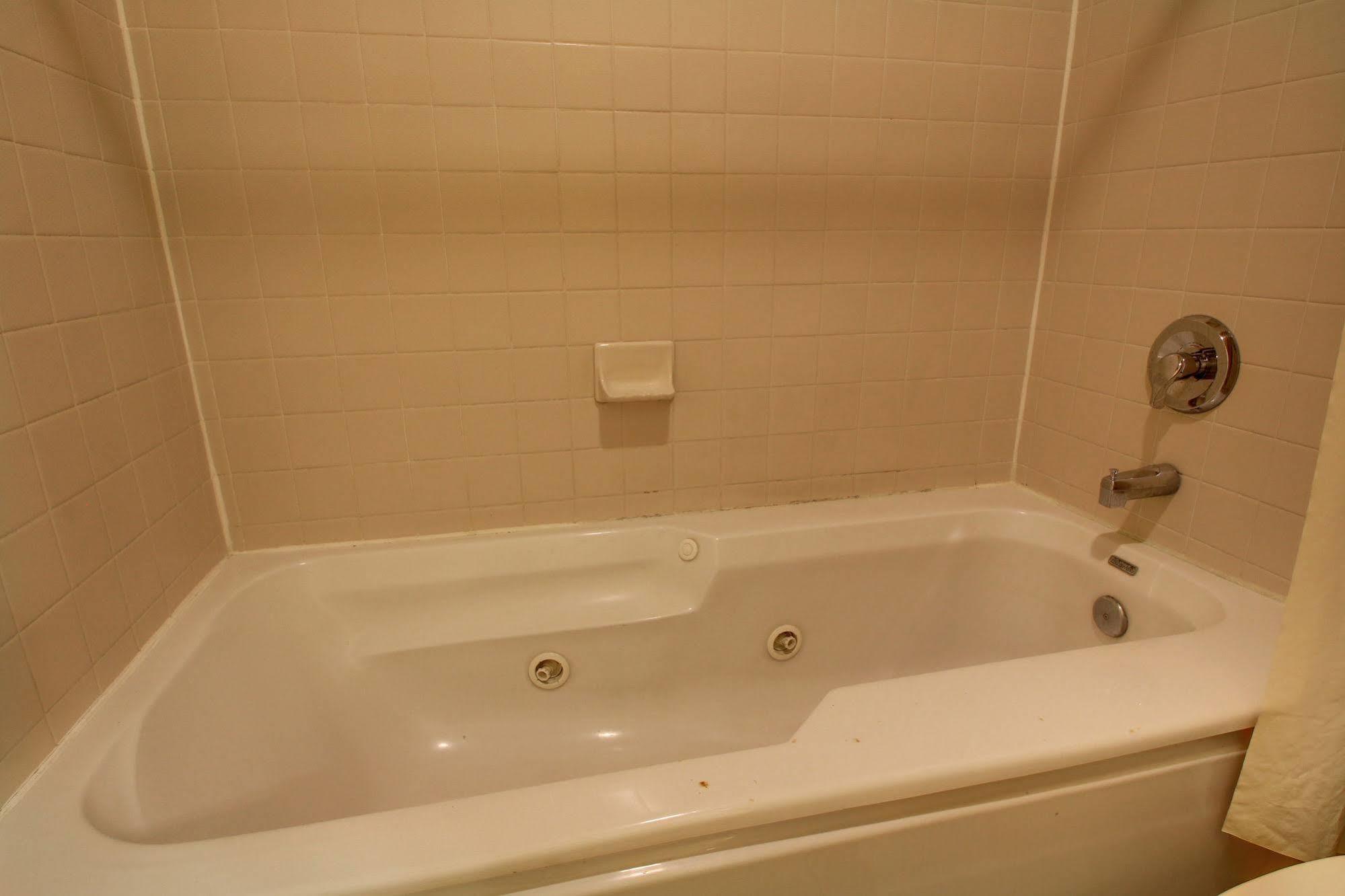 Key West Inn - Childersburg ภายนอก รูปภาพ